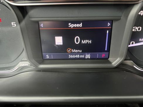 Used 2022 GMC Sierra 2500 AT4 w/ AT4 Preferred Package image 21