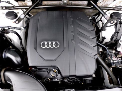 Used 2017 Audi Q5 2.0T Premium AWD/4WD image 22