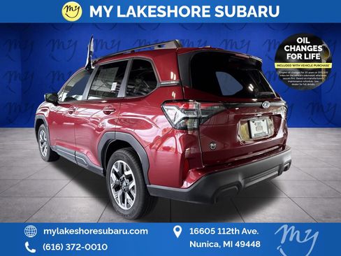 Certified 2025 Subaru Forester Premium AWD/4WD image 9
