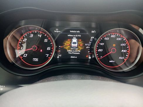 Used 2019 Dodge Charger SXT RWD image 30