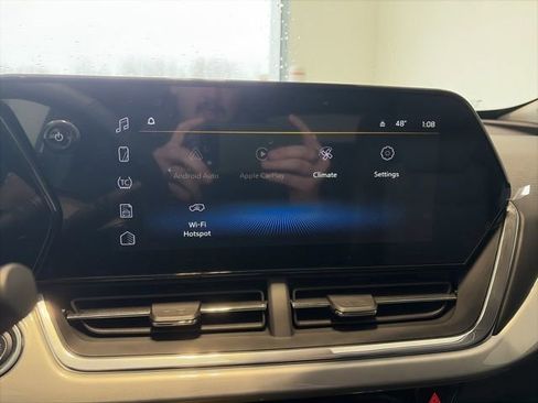 New 2026 Chevrolet Trax LT image 17