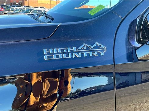 Used 2021 Chevrolet Tahoe High Country image 25