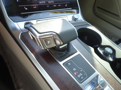 Used 2021 Audi A6 Premium Plus w/ Premium Plus Package AWD/4WD image 14