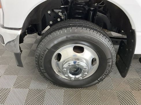 Used 2024 Ford F350 XLT image 28