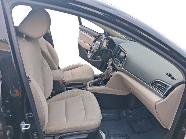 Used 2017 Hyundai Elantra Value Edition FWD image 15