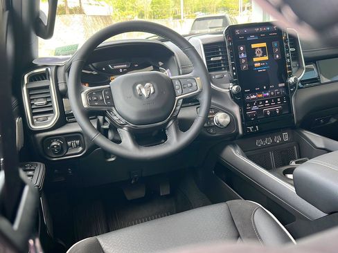 Used 2026 RAM 1500 Laramie AWD/4WD image 18