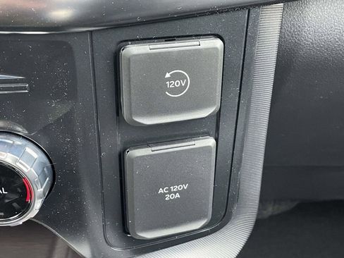 New 2025 Ford F150 Platinum w/ Equipment Group 702A High image 27