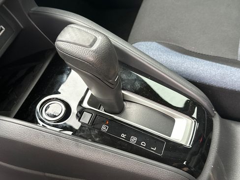 New 2025 Nissan Versa SV w/ Trunk Package image 32