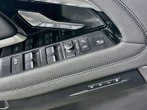 Used 2020 Land Rover Range Rover Evoque SE AWD/4WD image 19