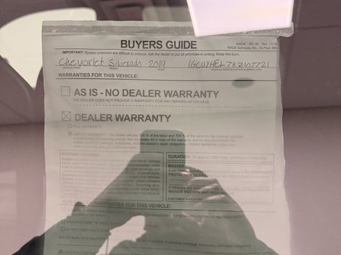 Certified 2019 Chevrolet Silverado 1500 High Country w/ Technology Package image 32