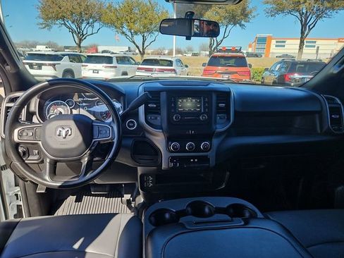 Used 2024 RAM 2500 Tradesman w/ Chrome Appearance Group image 19