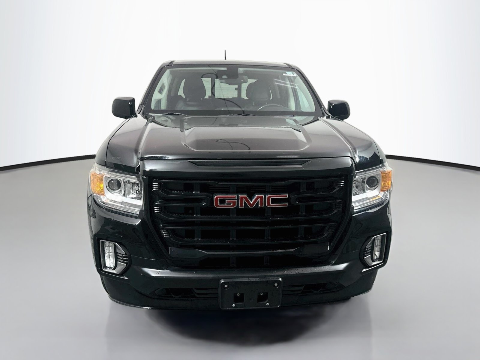 Used 2022 GMC Canyon Elevation w/ Elevation Premium Package AWD/4WD image 2