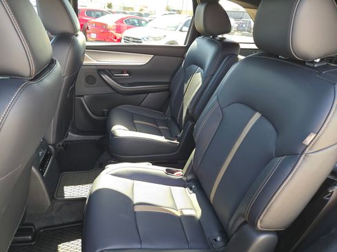 New 2026 MAZDA CX-90 Plug-In Hybrid w/ Premium Plus AWD/4WD image 18