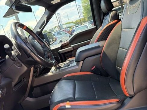 Used 2018 Ford F150 Raptor w/ Equipment Group 802A Luxury AWD/4WD image 14