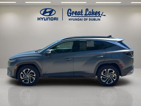 Used 2025 Hyundai Tucson Limited AWD/4WD image 2