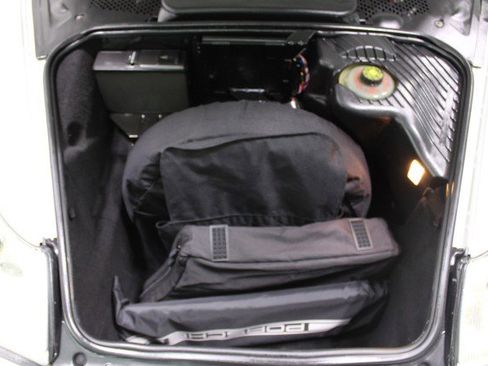 Used 2002 Porsche 911 Cabriolet image 28