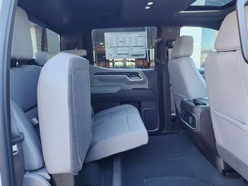 New 2026 GMC Sierra 1500 SLT w/ SLT Premium Plus Package AWD/4WD image 45