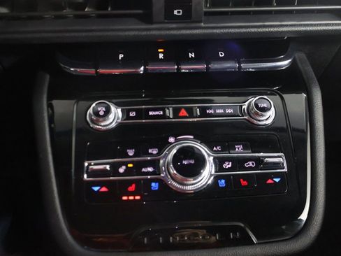 Used 2022 Lincoln Corsair AWD w/ Equipment Group 101A image 45