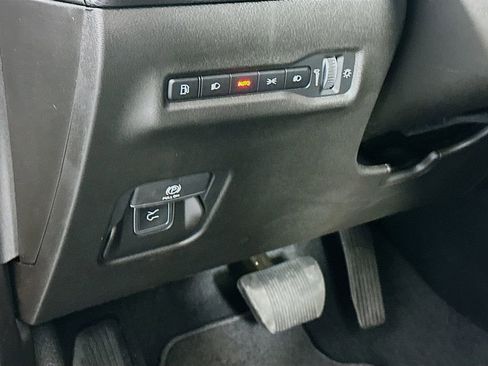 New 2026 Jeep Cherokee Limited AWD/4WD image 10