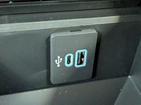 New 2025 Ford F350 King Ranch w/ Chrome Package image 25