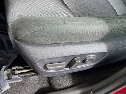 Certified 2025 Toyota RAV4 XLE image 18