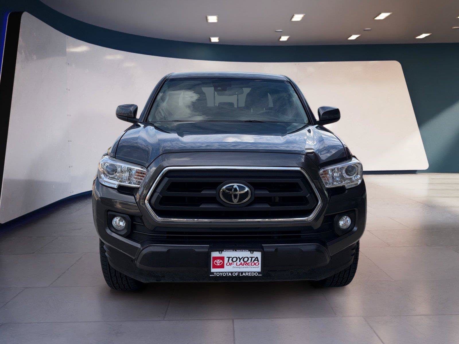 Used 2022 Toyota Tacoma SR5 RWD image 8