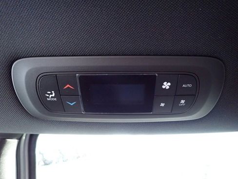 New 2026 Chrysler Voyager LX image 15