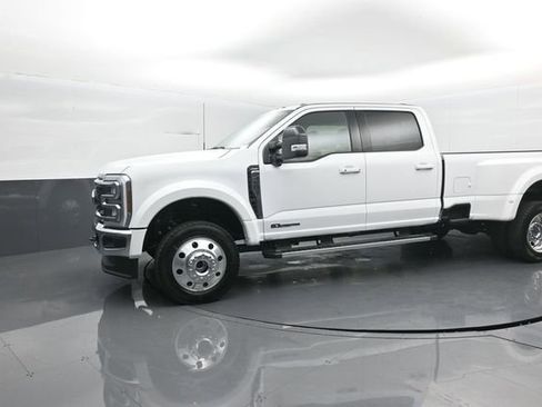 New 2026 Ford F450 Lariat image 4