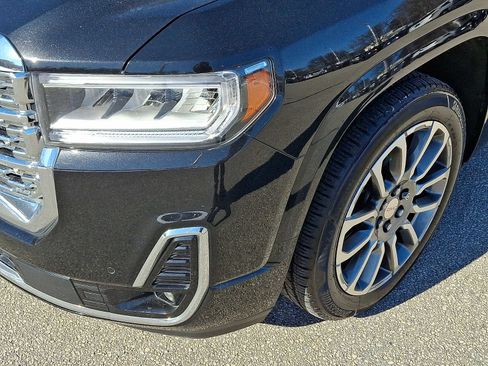 Used 2021 GMC Acadia Denali w/ Denali Ultimate Package image 11