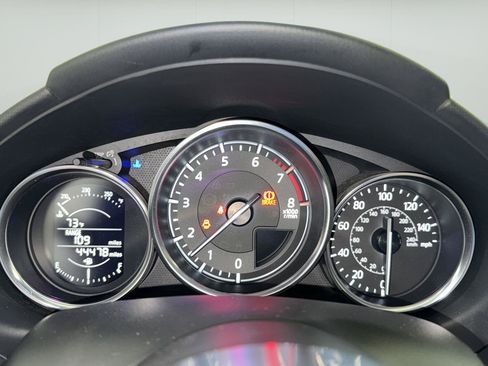 Used 2016 MAZDA MX-5 Miata Club RWD image 12