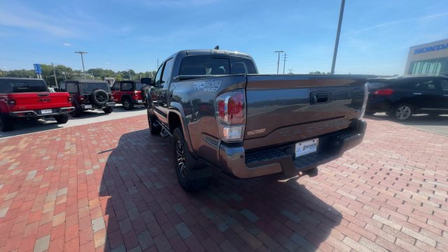 Used 2023 Toyota Tacoma TRD Sport w/ Advanced Technology Package AWD/4WD image 9