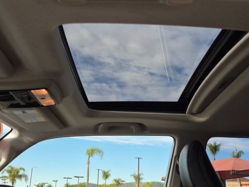 Used 2022 Toyota 4Runner SR5 Premium image 16