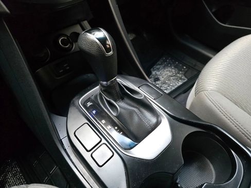 Used 2016 Hyundai Santa Fe Sport image 29