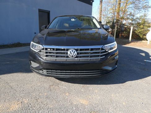 Used 2019 Volkswagen Jetta SEL image 2