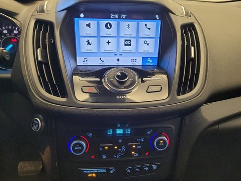 Used 2018 Ford Escape Titanium w/ Ford Safe & Smart Package image 32