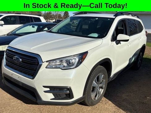 Used 2022 Subaru Ascent Premium w/ Convenience Package image 1