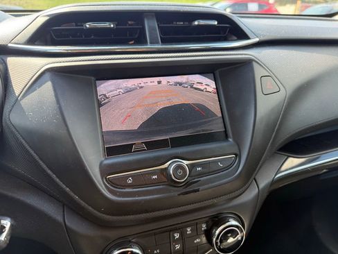 Used 2021 Chevrolet TrailBlazer LS w/ LPO, Blackout Package image 10