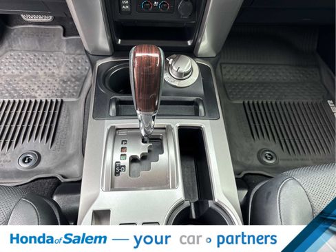 Used 2019 Toyota 4Runner Limited AWD/4WD image 17