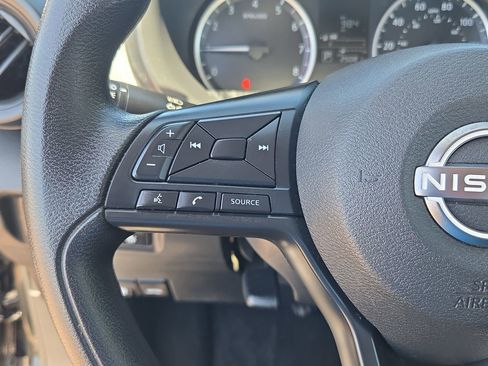 Certified 2025 Nissan Kicks Play S FWD image 16
