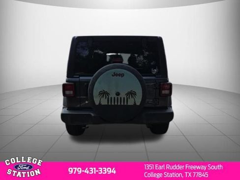 Used 2018 Jeep Wrangler Unlimited Sport S AWD/4WD image 5