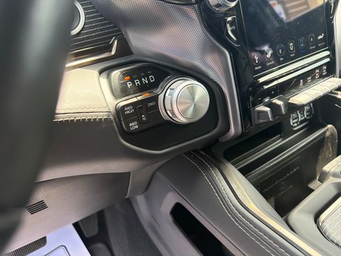 Used 2020 RAM 2500 Limited AWD/4WD image 44