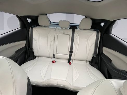 Used 2022 Ford Mustang Mach-E Premium image 16