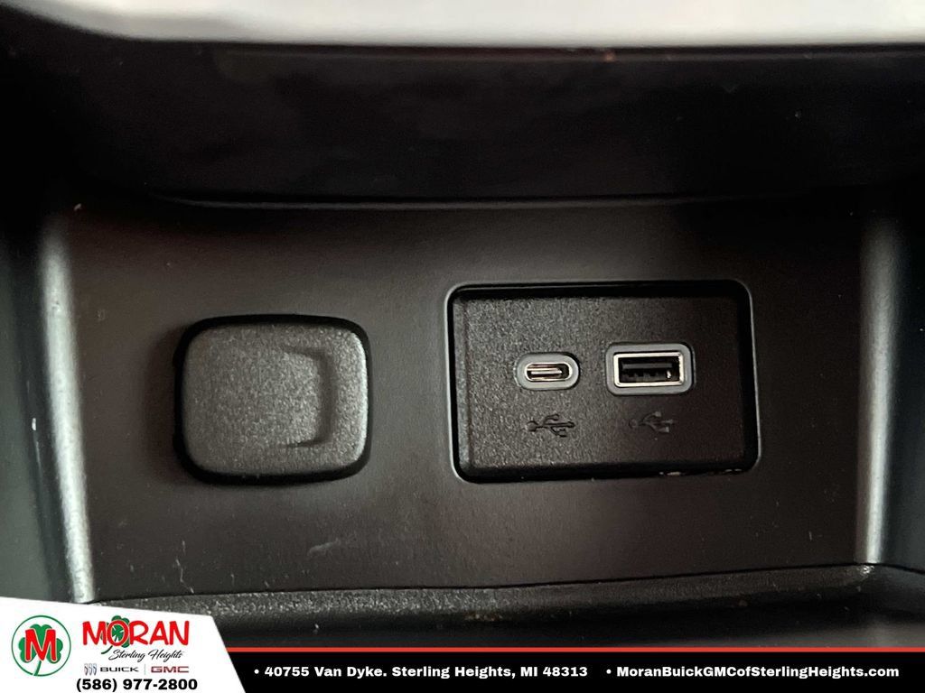 Certified 2021 GMC Acadia SLE w/ Driver Convenience Package AWD/4WD image 28