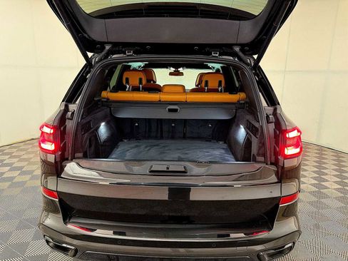 Used 2022 BMW X5 xDrive40i w/ M Sport Package image 22