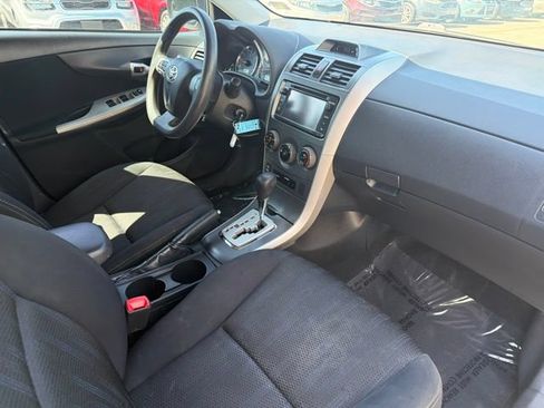Used 2013 Toyota Corolla S FWD image 26