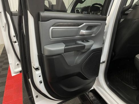 Used 2021 RAM 1500 Big Horn AWD/4WD image 40