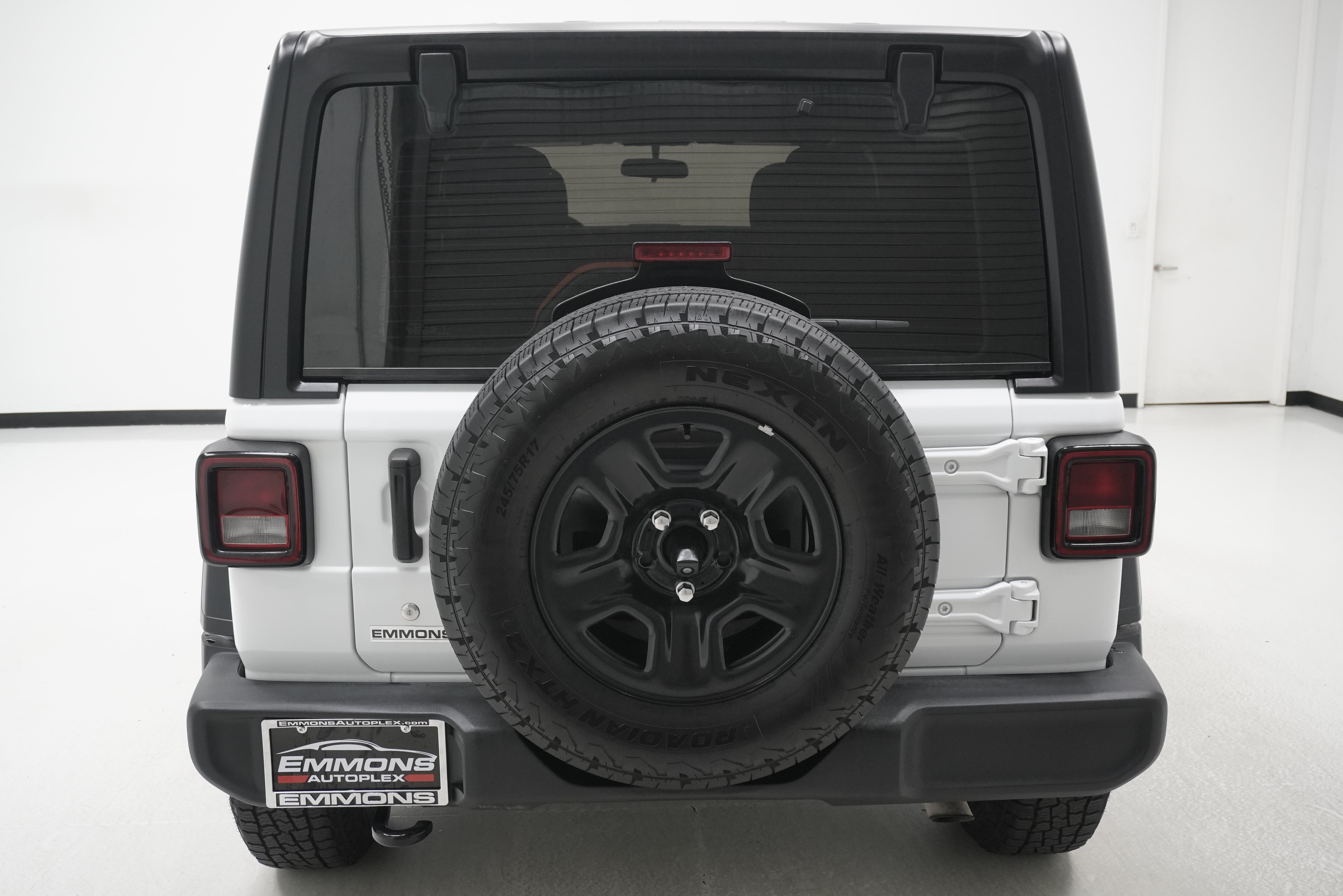 Used 2024 Jeep Wrangler Unlimited Sport AWD/4WD image 5