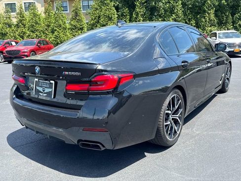 Used 2023 BMW M550i xDrive w/ Dynamic Handling Package AWD/4WD image 3
