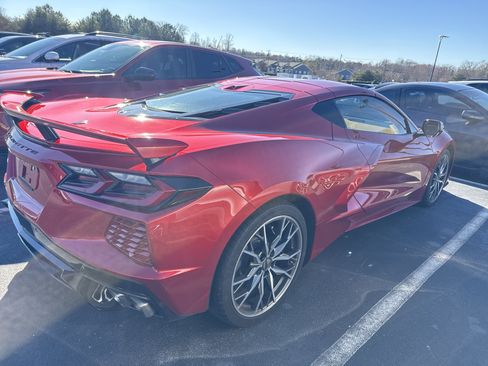 Certified 2025 Chevrolet Corvette Stingray Premium Cpe w/ Z51 Performance Package image 8