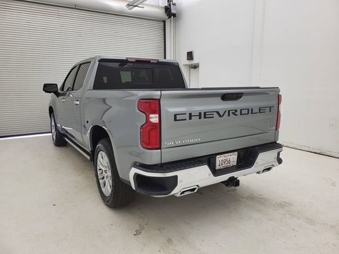 Used 2025 Chevrolet Silverado 1500 LTZ image 25